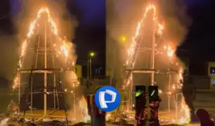 Árbol instalado en plaza de Arequipa terminó en cenizas por uso de pirotécnicos