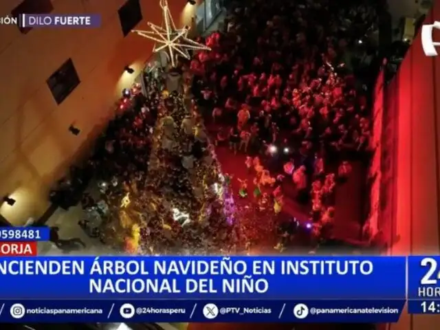 Encienden árbol de navidad en Instituto Nacional de Salud del Niño