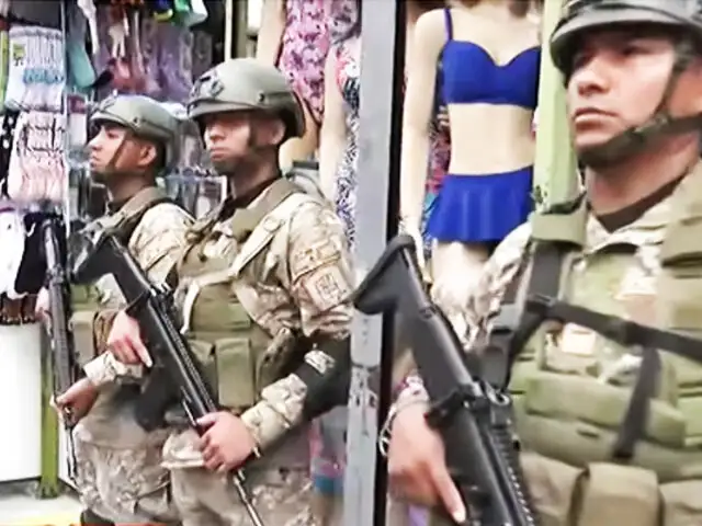 Las Fuerzas Armadas ya resguardan las calles de Gamarra por Estado de Emergencia