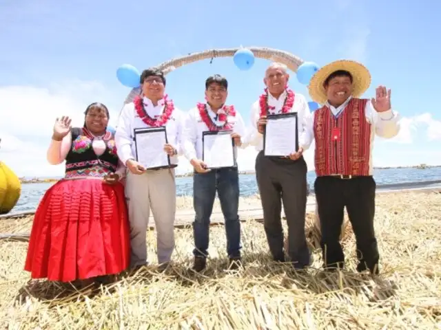 Lago Titicaca: firman convenio para proteger sus recursos hídricos y ecosistema