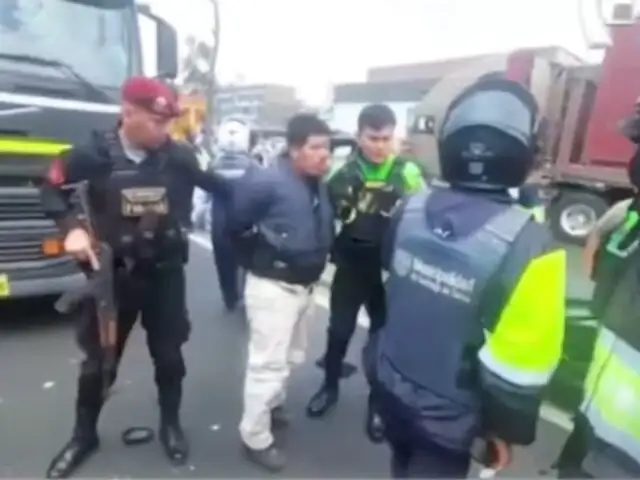 Capturan a delincuentes tras intensa persecución en la Panamericana Sur