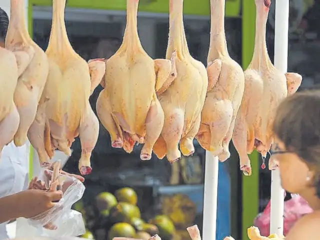 Precio del pollo continúa en descenso: se vende hasta en S/ 9.50 el kilo en mercados