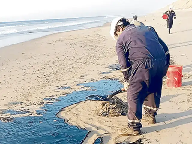 Petroperú es multada con 36 UIT por incumplir medidas tras derrame de petróleo en Talara