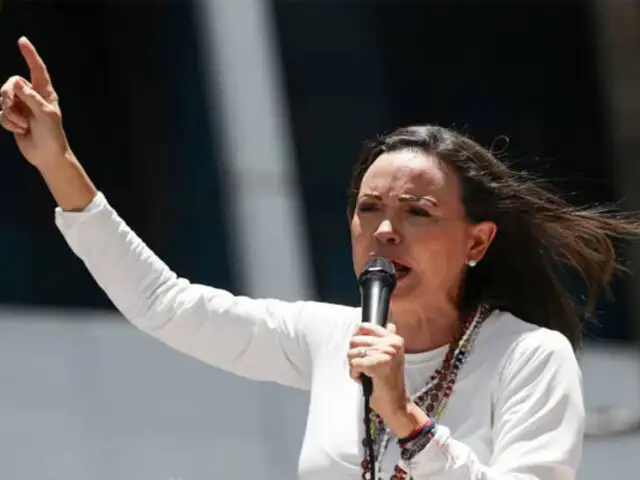 Venezuela: María Corina Machado cree que los militares están a "un paso de hacer lo correcto"