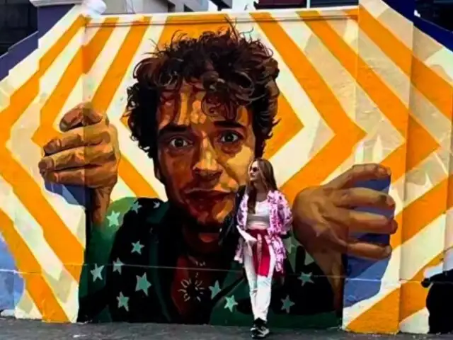 Laura Cerati descubre emotivo mural de su hermano Gustavo en Miraflores: "¡Gracias, Perú!"