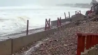 Máncora es una de las playas más afectadas por oleajes anómalos