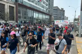 Comerciantes del Centro de Lima marchan contra el Congreso y la gestión de López Aliaga