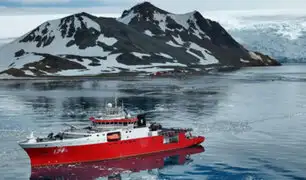 A bordo del B.A.P. “Carrasco” se estudian muestras obtenidas en cruceros de investigación científica en la Antártida