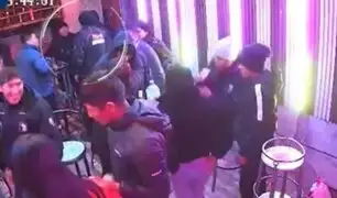 Sicario asesina a balazos a tres personas en discoteca en presunto ajuste de cuentas