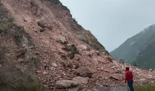 Cusco: alud por intensas lluvias bloquea carretera que cruza el Valle Sagrado de Los Incas