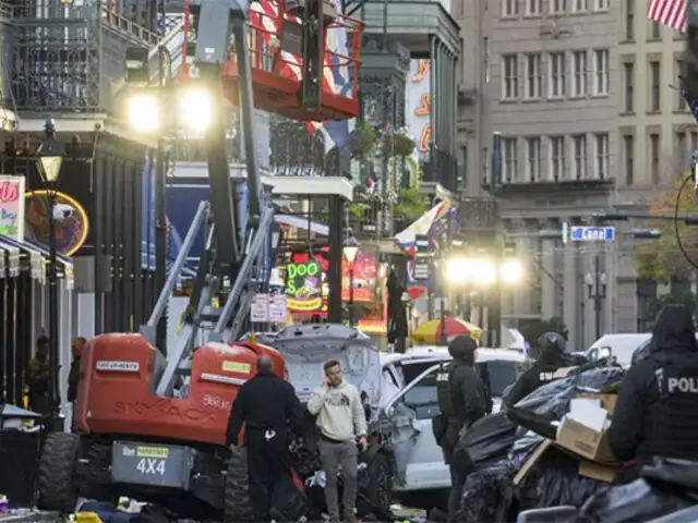 Multitud celebraba Año Nuevo: al menos 10 muertos y más de 35 heridos deja atropello masivo en EEUU