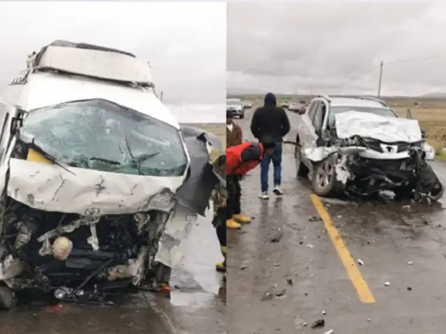 Al menos dos muertos y ocho heridos, varios de ellos graves, deja choque entre combi y auto en Puno