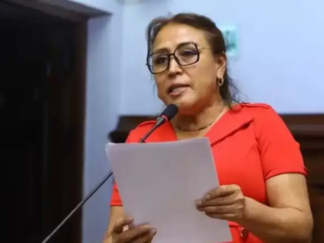 Elizabeth Medina: piden levantar secreto de comunicaciones de congresista por presunta corrupción