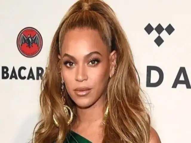 Beyoncé pospone anuncio esperado y dona 2,5 millones a víctimas de incendios en Los Ángeles