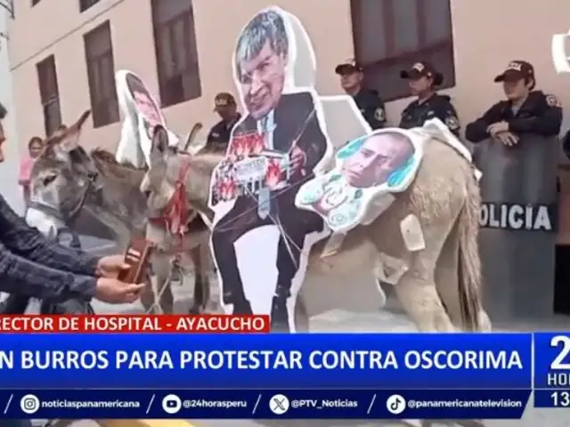 Ayacucho: Trabajadores de hospital protestan con burros contra Wilfredo Oscorima