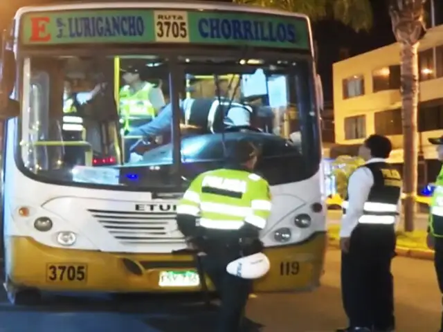 Extorsionadores atacan a balazos a conductor de bus en Chorrillos