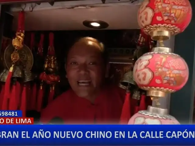 Cientos celebran la llegada del Año Nuevo Chino en la calle Capón