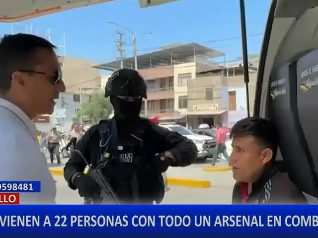 Trujillo: capturan a 22 personas que transportaban armas y municiones en combi