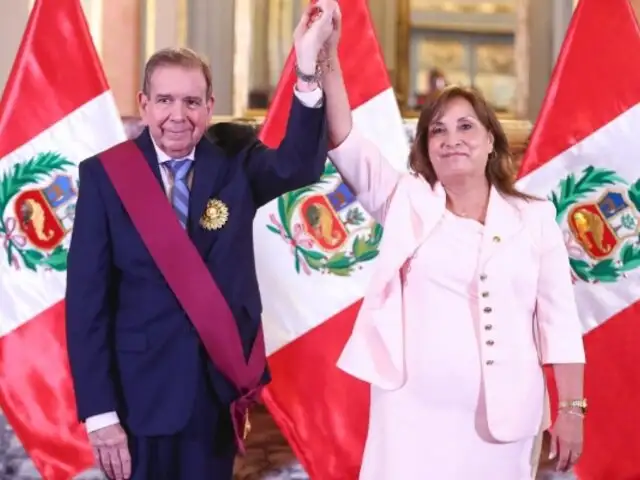 Edmundo González en Perú: presidente electo de Venezuela fue condecorado con la Orden del Sol