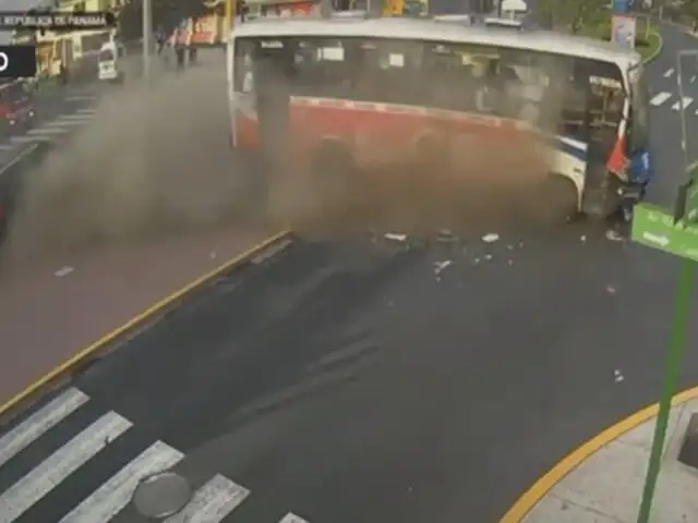 Bus que chocó contra camioneta en Miraflores acumulaba S/ 1 500 en papeletas por faltas graves