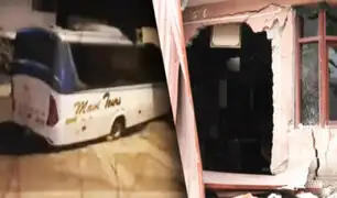 Se le vaciaron los frenos: Bus turístico se estrella contra una vivienda en Ventanilla