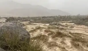 Fuertes lluvias inundan calles y producen huaico en Nazca