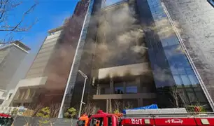 Corea del Sur: al menos seis muertos y más de 20 heridos deja incendio en un hotel en construcción