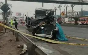 ¡Tragedia en Puente Piedra! Chofer de furgoneta muere al chocar con bus de transporte público