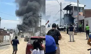 Avioneta de instrucción impacta en zona residencial de San Bartolo: hay dos heridos