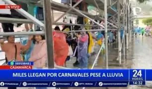 Pese a las intensas lluvias: Turistas continúan llegando a Cajamarca para el inicio del Carnaval