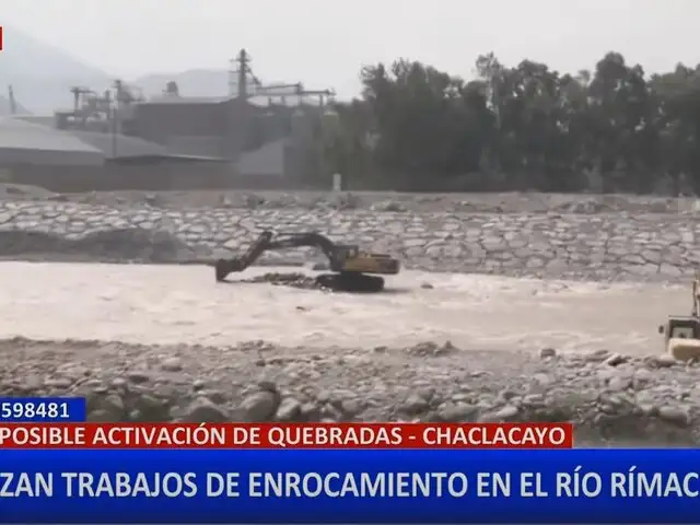 Realizan enrocamiento en la ribera del río Rímac ante alerta de lluvias intensas