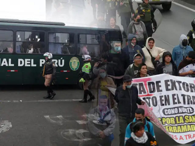 PNP despliega buses para trasladar a ciudadanos en medio del paro de transportistas