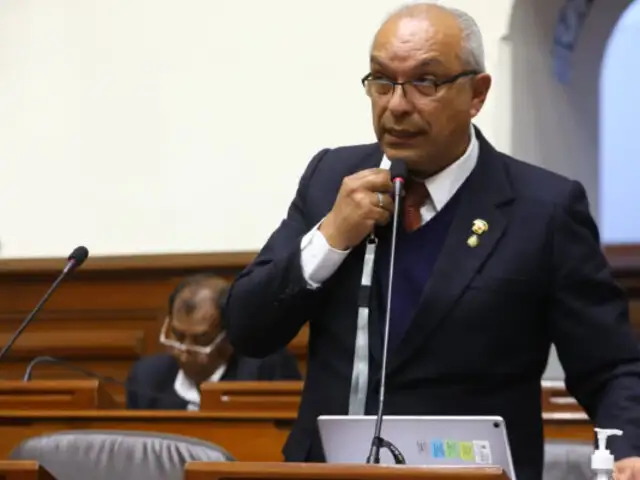 Congresista Luis Kamiche presenta proyecto con grave error: "garantizar la inseguridad ciudadana"