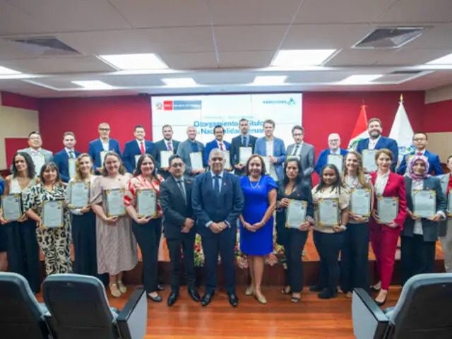 Migraciones otorgó la nacionalidad por matrimonio a 25 personas en vísperas de San Valentín