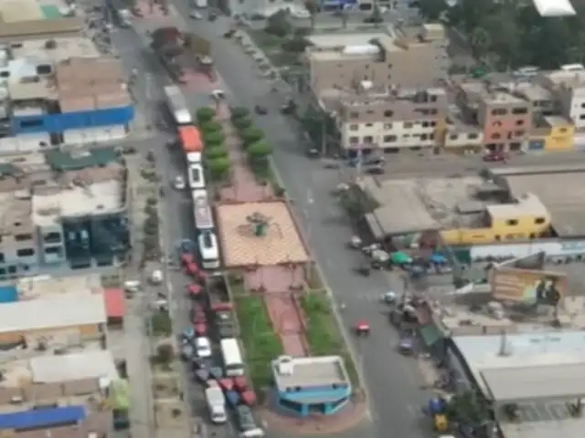 Caos en la Panamericana Norte por colapso del puente Chancay: transportistas y comerciantes afectados