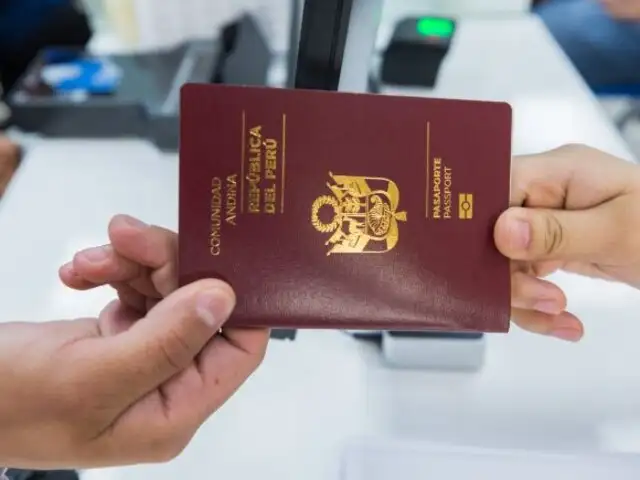 Migraciones: Usuarios denuncian que siguen sin obtener citas para pasaporte pese a nuevo horario