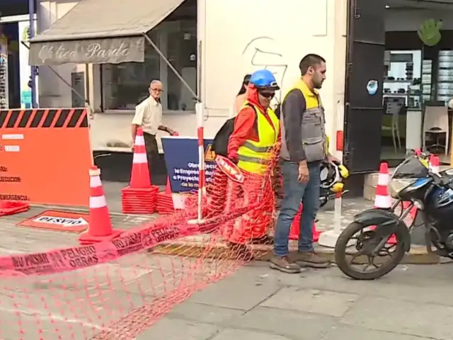 Vecinos y comerciantes afectados por obras en avenida Petit Thouars