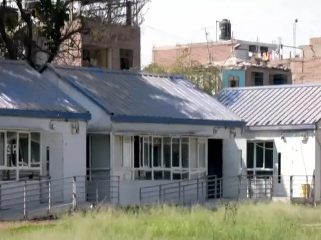 Puente Piedra: alumnos estudiaran en módulos temporales por pésimo estado de colegio