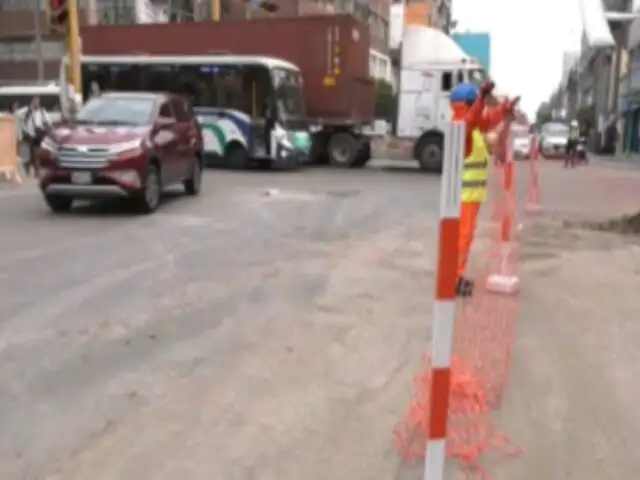 Caos vehicular persiste en avenida Petit Thouars por obras de remodelación