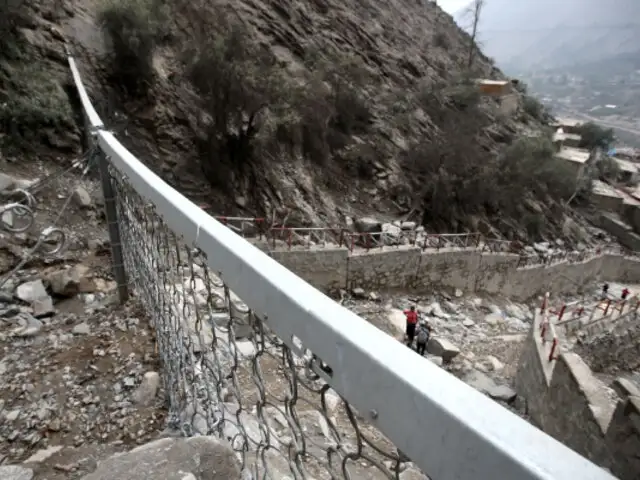 Senamhi lanza alerta roja en Yauyos y Huarochirí por posibles huaicos