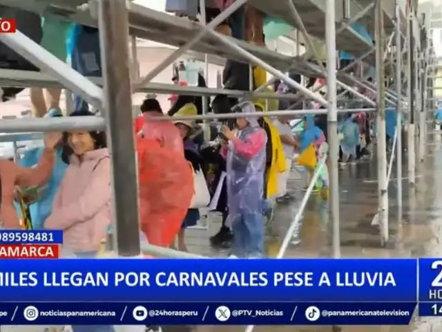 Pese a las intensas lluvias: Turistas continúan llegando a Cajamarca para el inicio del Carnaval