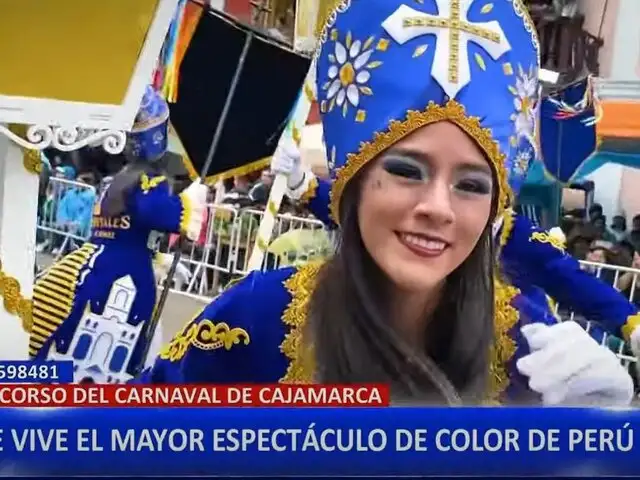 Miles de turistas disfrutan del carnaval de Cajamarca pese a las lluvias