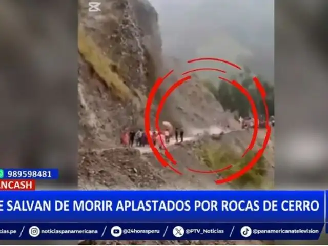 ¡Impactantes imágenes! personas se salvan de morir aplastadas por deslizamiento de rocas