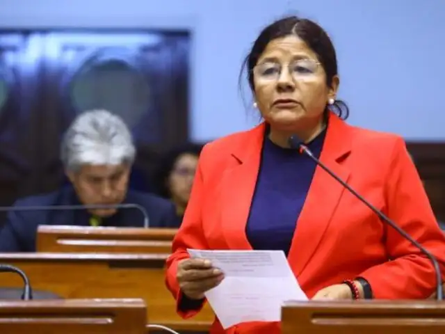 Tras renunciar al Bloque Democrático: Isabel Cortez se une a las filas de Podemos Perú