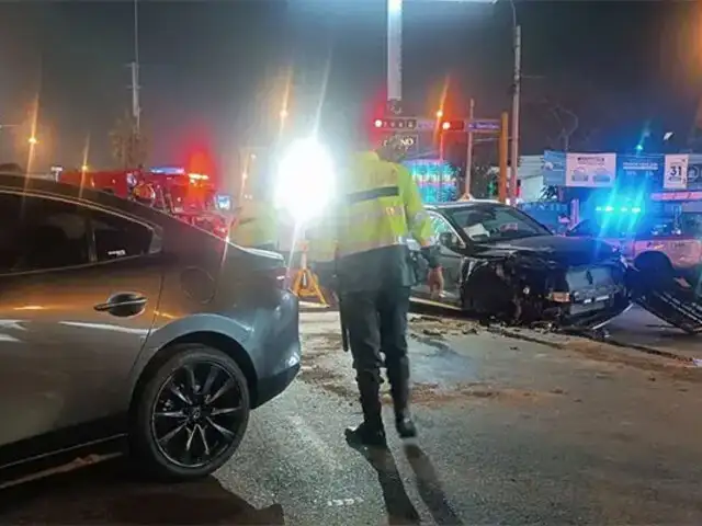 Al menos cinco heridos de consideración deja cuádruple choque en la avenida La Marina